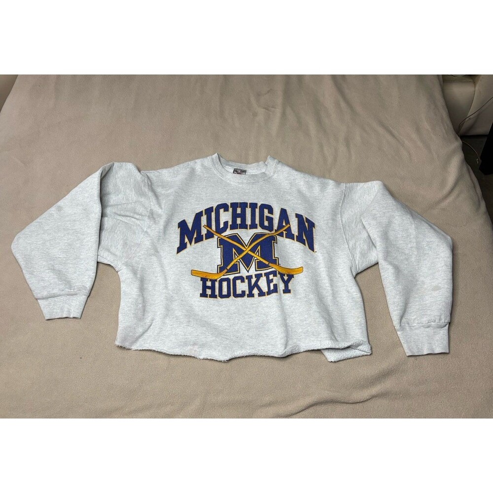 Vintage University Michigan Wolverines Hockey CrewNeck Sweatshirt Cutoff Size L
